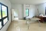 7 Bedroom Townhouse for rent in Bueng, Chonburi