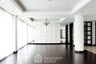 4 Bedroom Apartment for rent in Raveevan Suites, Khlong Tan Nuea, Bangkok near MRT Sukhumvit