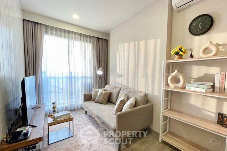 1 Bedroom Condo For Rent