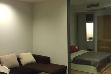 1 Bedroom Condo for sale in Khlong Toei Nuea, Bangkok near BTS Nana