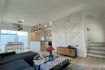 3 Bedroom Townhouse for rent in The Grand Bangna-Wongwean, Dokmai, Bangkok