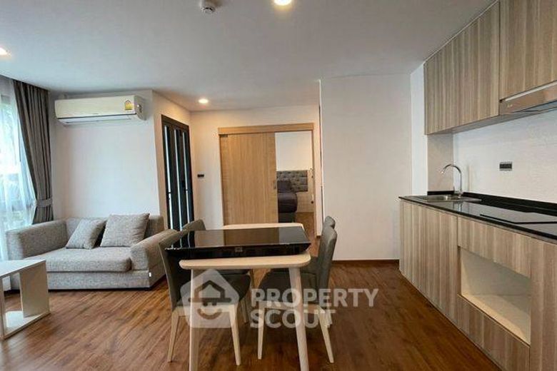 2 Bedroom Condo For Rent