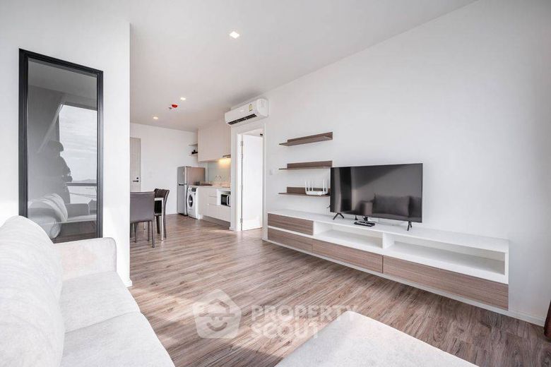 2 Bedroom Condo For Rent