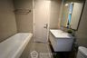 2 Bedroom Condo for rent in Maestro 39, Khlong Tan Nuea, Bangkok