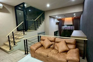 3 Bedroom Townhouse for rent in Suan Luang, Bangkok