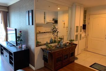 3 Bedroom Condo for rent in Khlong Toei Nuea, Bangkok near MRT Phetchaburi
