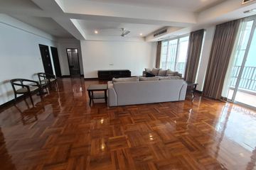 3 Bedroom Condo for rent in Khlong Toei Nuea, Bangkok near BTS Nana