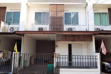 3 Bedroom Townhouse for rent in Areeya The Color 2 Lat Pla Khao, Chorakhe Bua, Bangkok