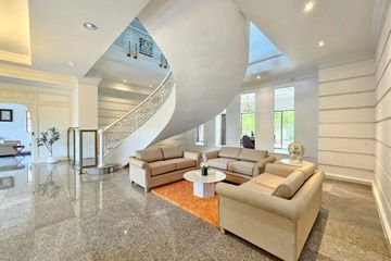 4 Bedroom Condo for rent in Khlong Tan Nuea, Bangkok near BTS Phrom Phong