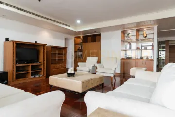 3 Bedroom Condo for rent in Kallista Mansion, Khlong Toei Nuea, Bangkok near BTS Nana