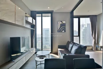 Condo for sale in The Esse at Singha Complex, Bang Kapi, Bangkok near MRT Phetchaburi