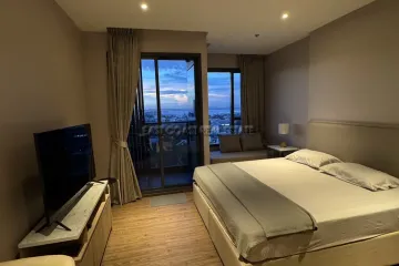 1 Bedroom Condo for rent in Na Kluea, Chonburi