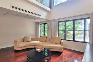 4 Bedroom Townhouse for rent in Khlong Tan Nuea, Bangkok