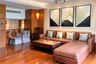 3 Bedroom House for rent in Khlong Tan Nuea, Bangkok