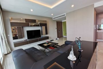 3 Bedroom Condo for Sale or Rent in Wat Phraya Krai, Bangkok