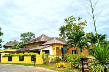 3 Bedroom House for sale in The Village At Horseshoe Point, Pong, Chonburi