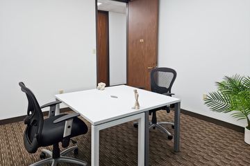 Office for rent in Khlong Toei, Bangkok near BTS Asoke