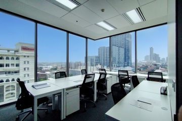Office for rent in Khlong Toei Nuea, Bangkok near BTS Ploen Chit