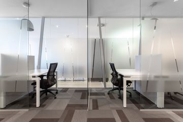 Office for rent in Huai Khwang, Bangkok near MRT Sutthisan