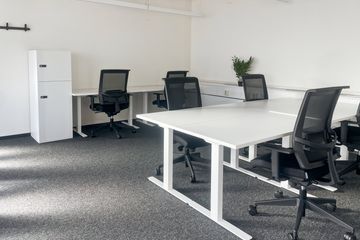 Office for rent in Din Daeng, Bangkok near MRT Sutthisan