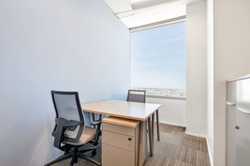 Office for rent in Silom, Bangkok near BTS Saint Louis