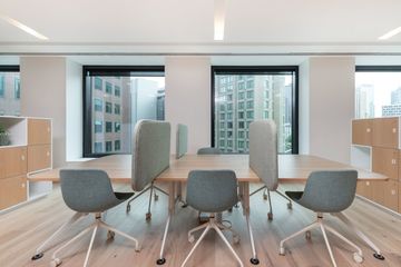 Office for rent in Silom, Bangkok near BTS Saint Louis