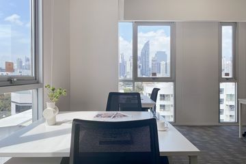 Office for rent in Khlong Tan Nuea, Bangkok