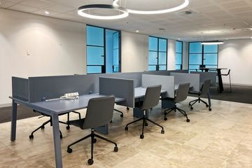 Office for rent in Pathum Wan, Bangkok near MRT Pratunam