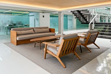 Office for rent in Suthep, Chiang Mai