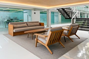 Office for rent in Suthep, Chiang Mai