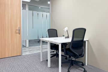 Office for rent in Surasak, Chonburi
