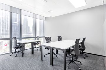 Office for rent in Khlong Toei Nuea, Bangkok near MRT Phetchaburi