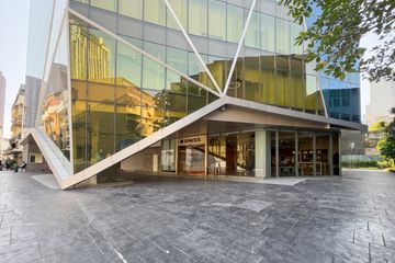 Office for rent in Thung Phaya Thai, Bangkok near MRT Ratchathewi