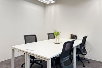 Office for rent in Thung Phaya Thai, Bangkok near MRT Ratchathewi