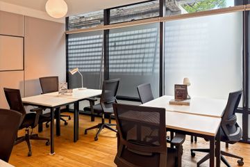 Office for rent in Makkasan, Bangkok near Airport Rail Link Makkasan