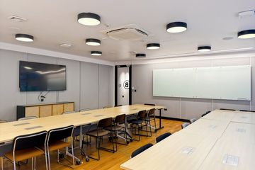 Office for rent in Makkasan, Bangkok near Airport Rail Link Makkasan