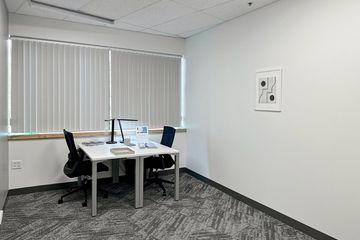 Office for rent in Bang Kapi, Bangkok near MRT Pradit Manutham