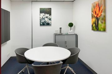 Office for rent in Thung Phaya Thai, Bangkok near BTS Phaya Thai
