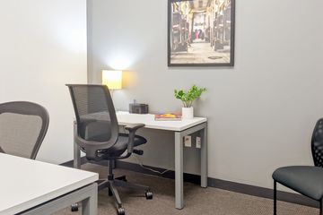 Office for rent in Silom, Bangkok near BTS Sala Daeng