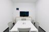 Office for rent in Si Phraya, Bangkok near MRT Sam Yan