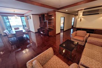3 Bedroom Condo for rent in Khlong Toei Nuea, Bangkok near MRT Sukhumvit