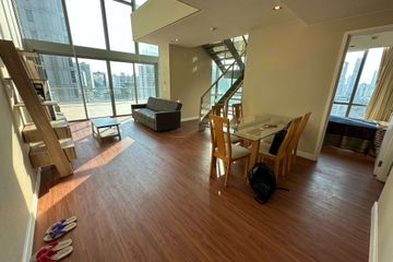 2 Bedroom Condo for rent in The Room Sukhumvit 21, Khlong Toei Nuea, Bangkok near MRT Sukhumvit