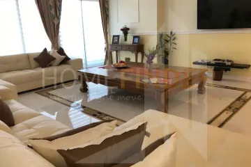 3 Bedroom Condo for rent in Baan Sathorn Chaopraya, Khlong Ton Sai, Bangkok near BTS Krung Thon Buri