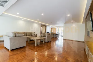 3 Bedroom Condo for rent in Khlong Tan, Bangkok near BTS Phrom Phong