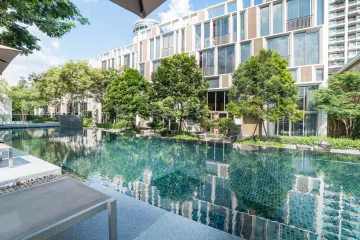4 Bedroom Townhouse for sale in Khlong Tan Nuea, Bangkok near MRT Phetchaburi