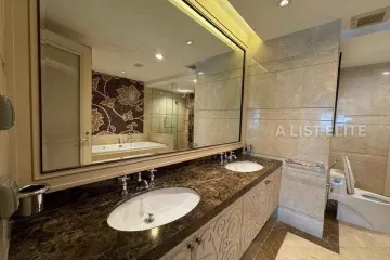 4 Bedroom Condo for sale in Sathorn Gardens, Thung Maha Mek, Bangkok near MRT Lumpini