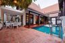 5 Bedroom Villa for rent in Phra Khanong, Bangkok near BTS Phra Khanong