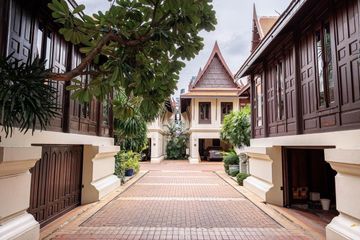 5 Bedroom Villa for rent in Phra Khanong, Bangkok near BTS Phra Khanong
