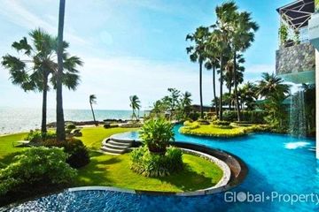 2 Bedroom Condo for sale in The Palm Wongamat Beach, Na Kluea, Chonburi