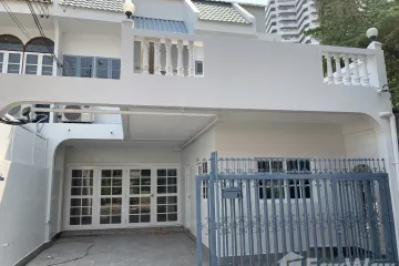 4 Bedroom Townhouse for Sale or Rent in Baan Prommitr Villa, Khlong Tan Nuea, Bangkok near BTS Phrom Phong